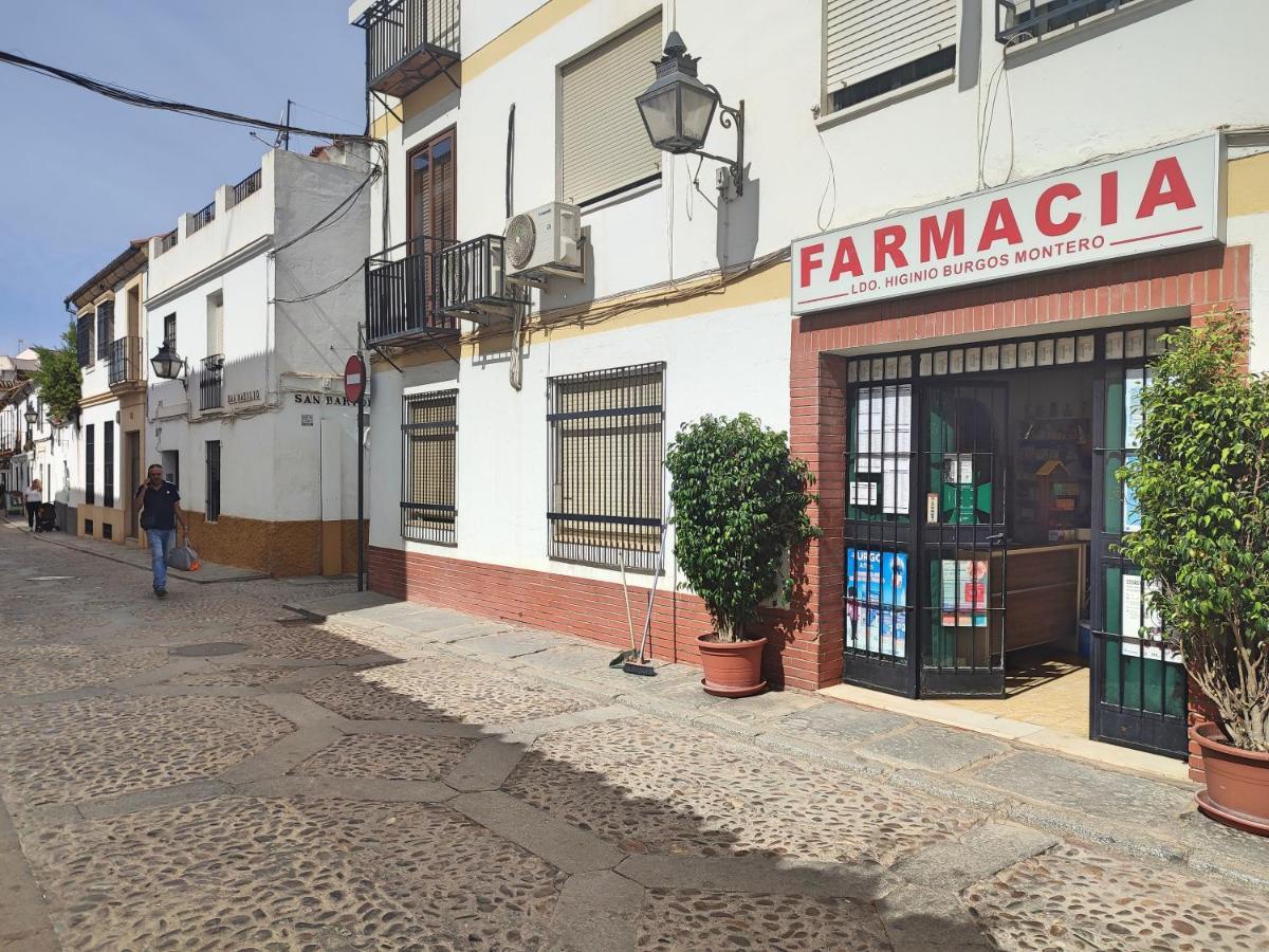 Alojamiento San Basilio Suite Cordova Esterno foto